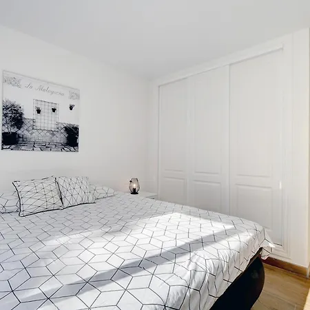 Elegant And Contemporary In Puerto Alto, Estepona